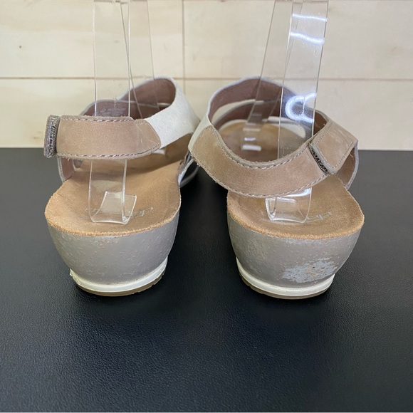 Dansko Vicki Sandals Cream Taupe Women's Size 12 Shoes EU42 Leather Slingback - Picture 6 of 11